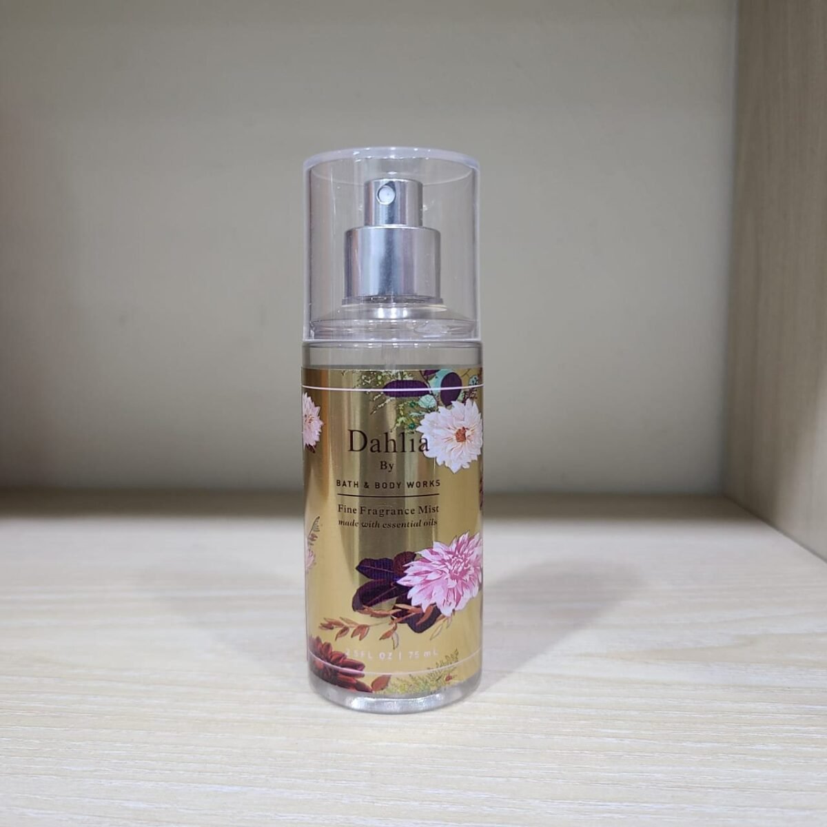 Bath and Body Works Travel Size Fine Fragrance Mist Dahlia 75ml - Image 2